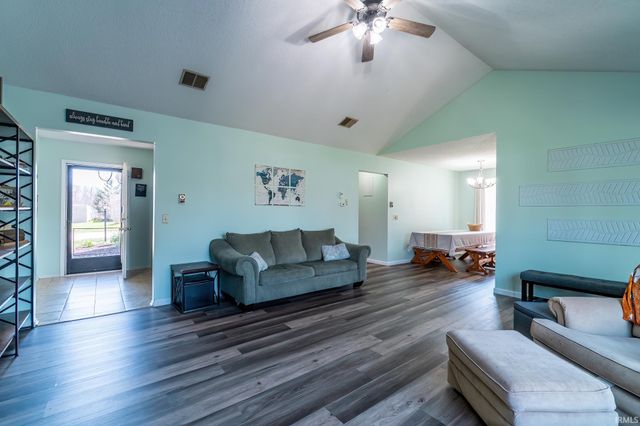 4619 Rose Hill Lane, Fort Wayne, IN 46835