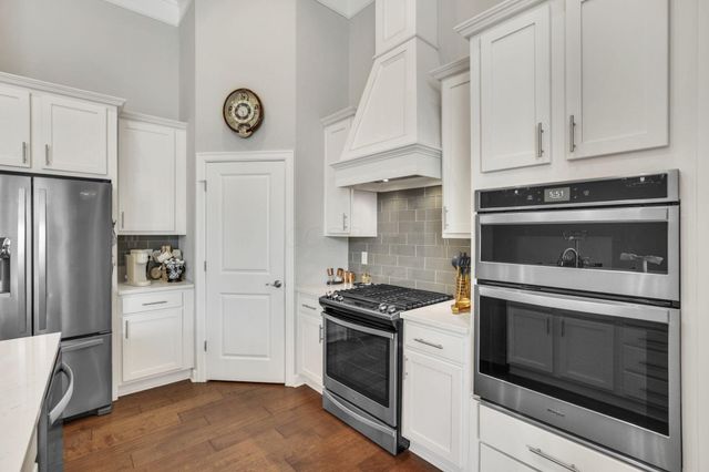 4557 Newport Loop E, Grove City, OH 43123