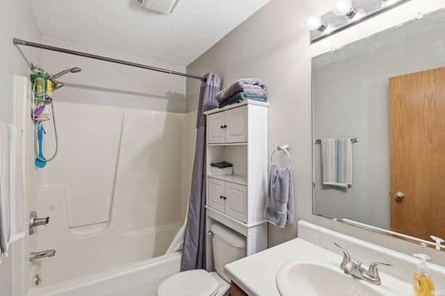 370 Cobblers Way, Waterloo, IN 46793