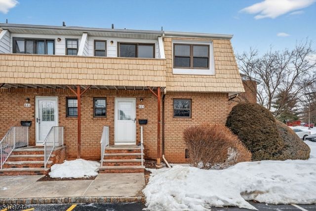 602 Westminster Ct, Hillsborough Twp., NJ 08844