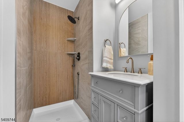 602 Westminster Ct, Hillsborough Twp., NJ 08844