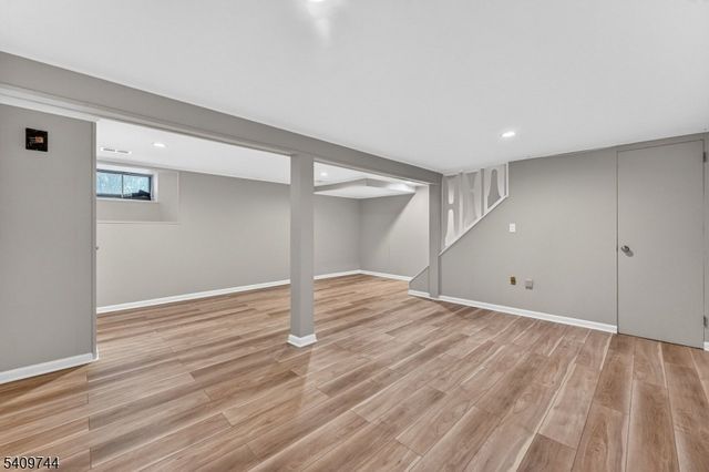 602 Westminster Ct, Hillsborough Twp., NJ 08844