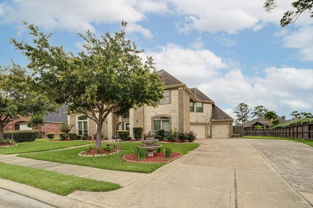 422 Old Orchard Drive, Dickinson, TX 77539
