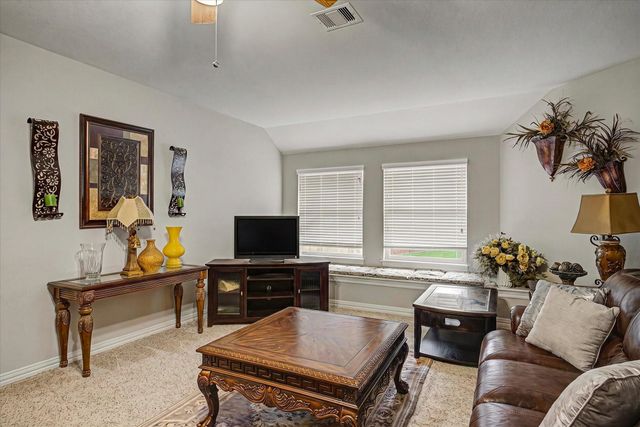 422 Old Orchard Drive, Dickinson, TX 77539
