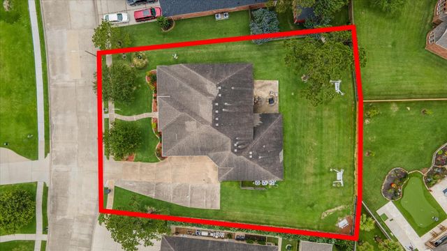 422 Old Orchard Drive, Dickinson, TX 77539