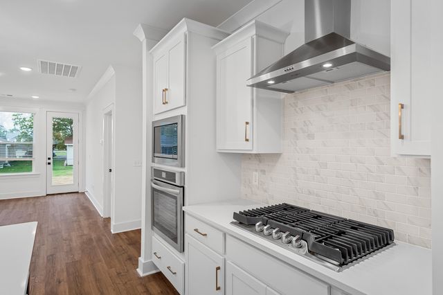 3 Cantona Drive, Summerville, SC 29483