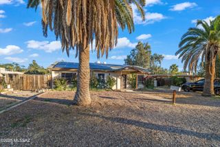 2817 E Glenn Street, Tucson, AZ 85716