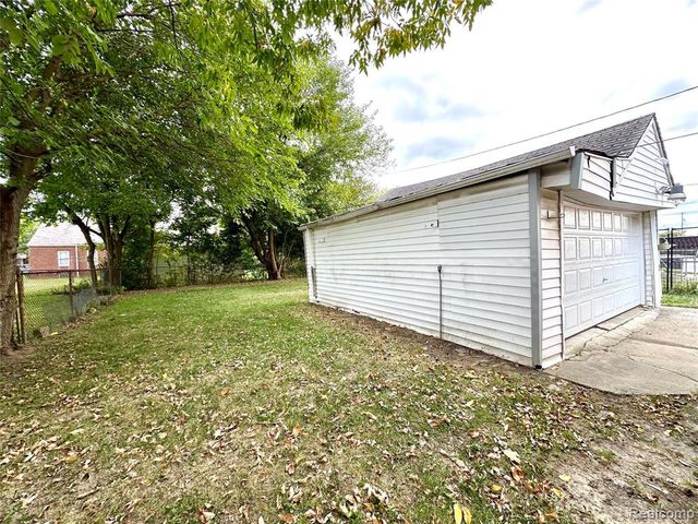 12272 Riad Street, Detroit, MI 48224