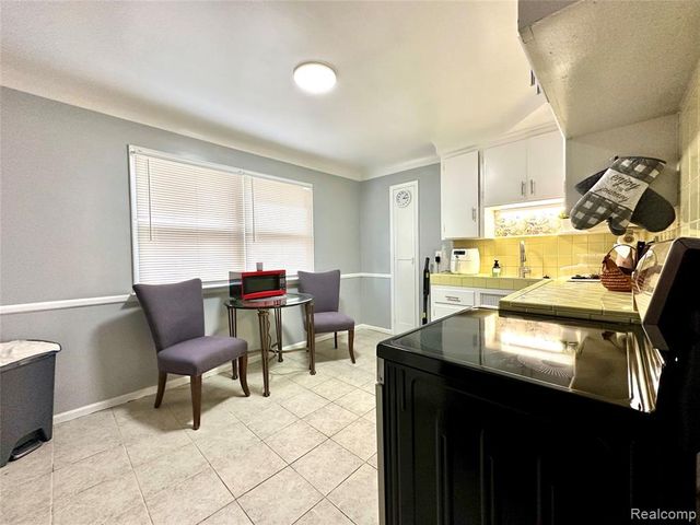 12272 Riad Street, Detroit, MI 48224