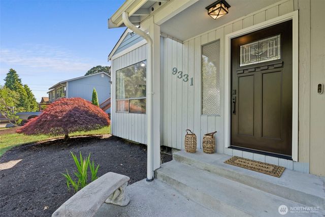 9331 Pinedrop Drive SE, Olympia, WA 98513
