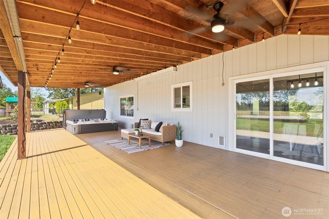9331 Pinedrop Drive SE, Olympia, WA 98513