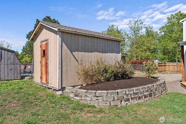 9331 Pinedrop Drive SE, Olympia, WA 98513