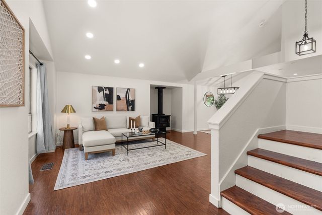 9331 Pinedrop Drive SE, Olympia, WA 98513