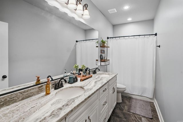 6612 Merrell Drive, Jonesboro, AR 72404