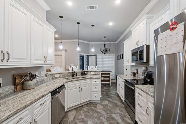 6612 Merrell Drive, Jonesboro, AR 72404