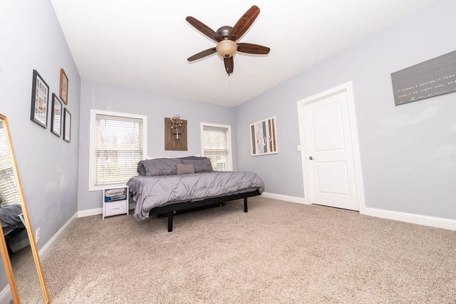 2302 W 250 S, La Porte, IN 46350