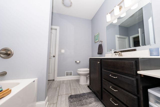 2302 W 250 S, La Porte, IN 46350