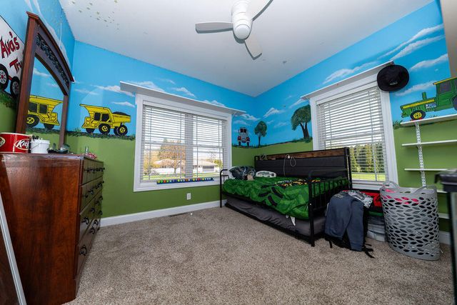2302 W 250 S, La Porte, IN 46350