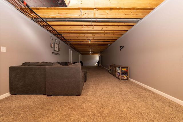 2302 W 250 S, La Porte, IN 46350
