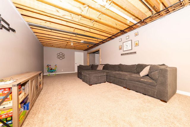 2302 W 250 S, La Porte, IN 46350