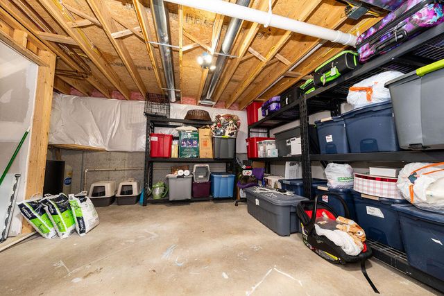 2302 W 250 S, La Porte, IN 46350