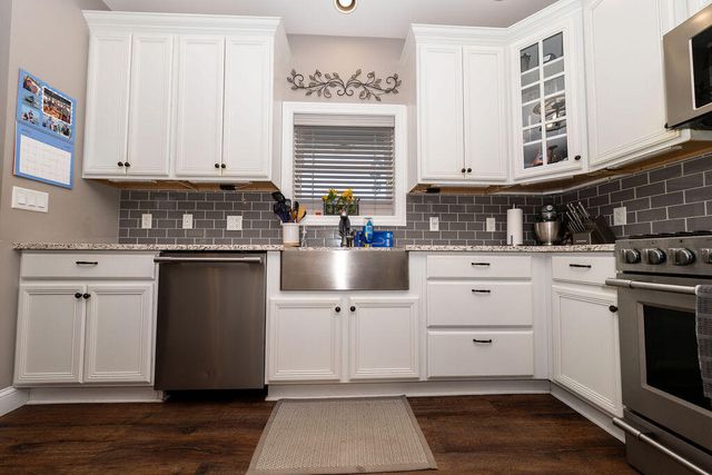 2302 W 250 S, La Porte, IN 46350