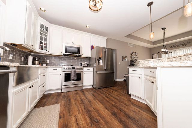2302 W 250 S, La Porte, IN 46350