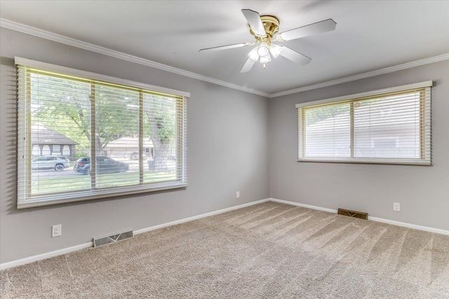 1231 N Dry Creek Dr, Derby, KS 67037
