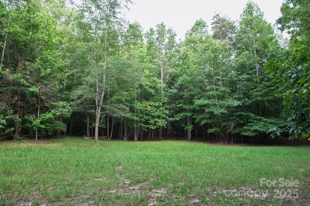 2401 Hundred Acres Lane, Lenoir, NC 28645