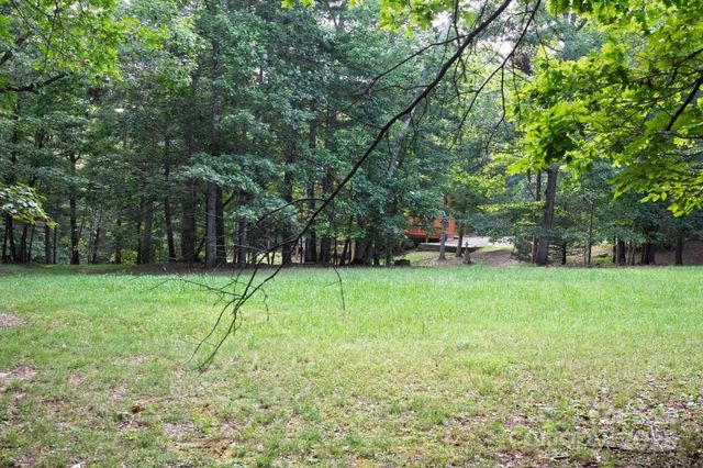 2401 Hundred Acres Lane, Lenoir, NC 28645