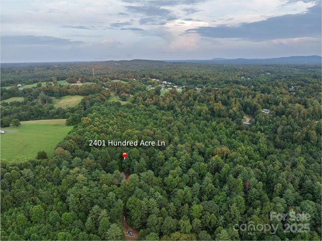 2401 Hundred Acres Lane, Lenoir, NC 28645