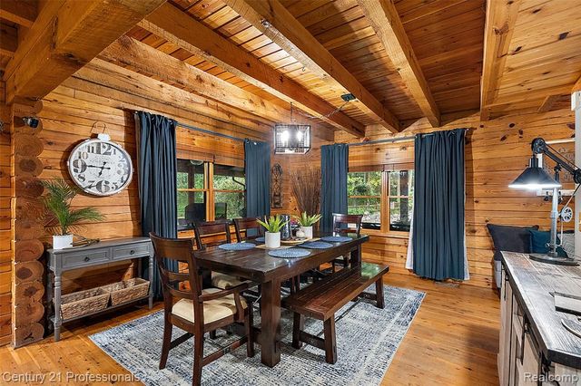 3120 Canyon Oaks, Davisburg, MI 48350