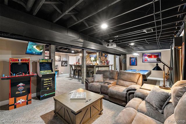 3120 Canyon Oaks, Davisburg, MI 48350