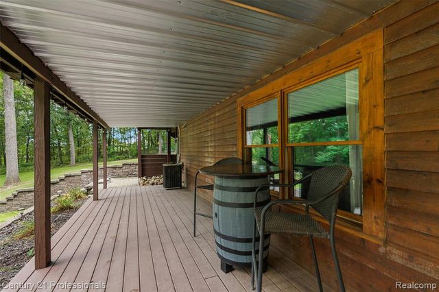 3120 Canyon Oaks, Davisburg, MI 48350
