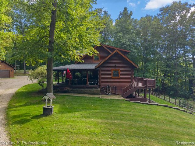 3120 Canyon Oaks, Davisburg, MI 48350