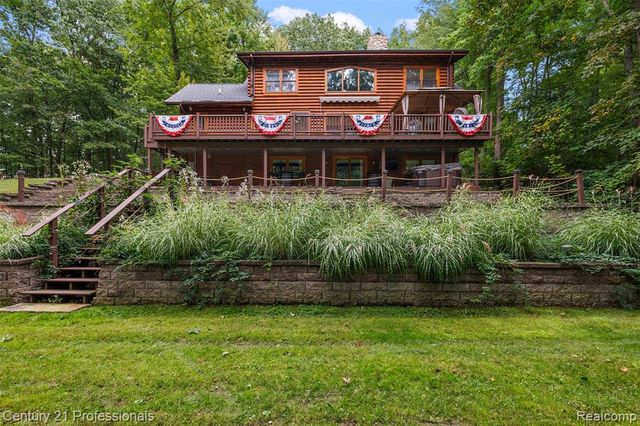 3120 Canyon Oaks, Davisburg, MI 48350