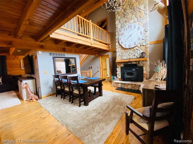 3120 Canyon Oaks, Davisburg, MI 48350