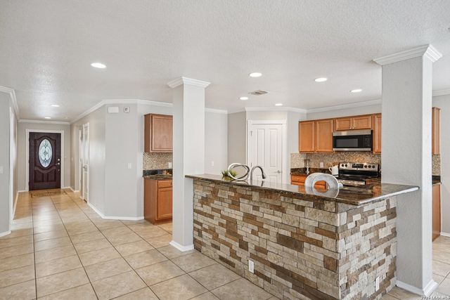 5408 COLUMBIA DR, Cibolo, TX 78108