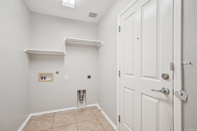 5408 COLUMBIA DR, Cibolo, TX 78108