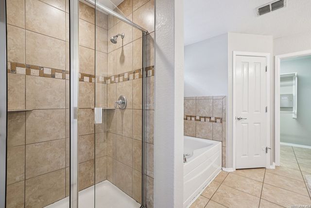 5408 COLUMBIA DR, Cibolo, TX 78108