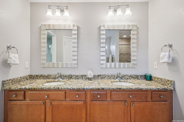 5408 COLUMBIA DR, Cibolo, TX 78108