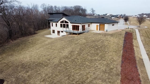 4001 Cartier Avenue, Ames, IA 50014