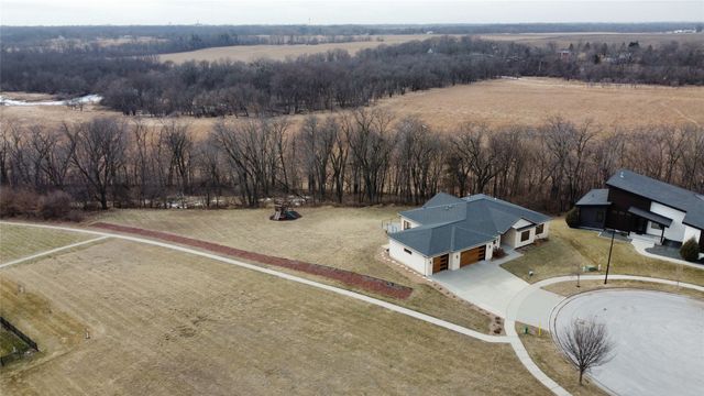 4001 Cartier Avenue, Ames, IA 50014