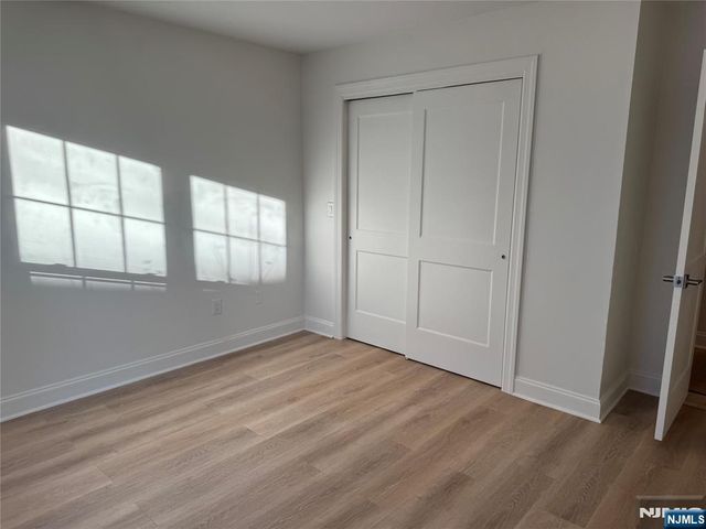 19 Lavina Terrace, Wayne, NJ 07470