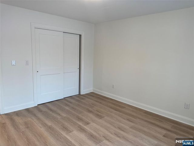 19 Lavina Terrace, Wayne, NJ 07470