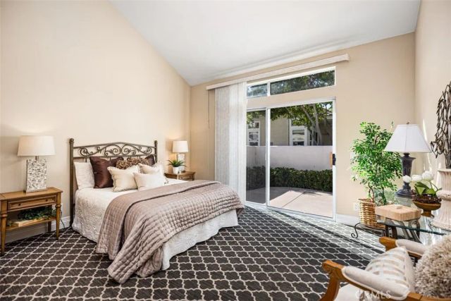 21527 Paseo Palmetto, Mission Viejo, CA 92692