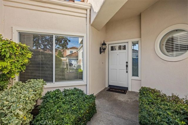 21527 Paseo Palmetto, Mission Viejo, CA 92692