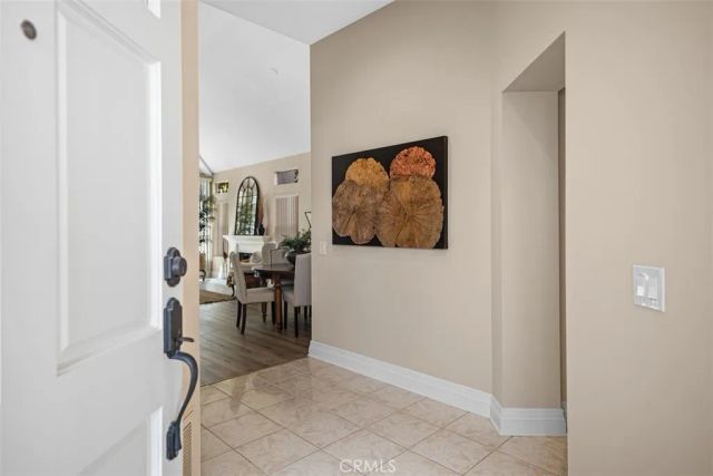 21527 Paseo Palmetto, Mission Viejo, CA 92692