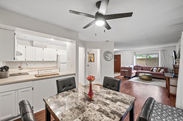 2220 Ridge Drive 16, Saint Louis Park, MN 55416