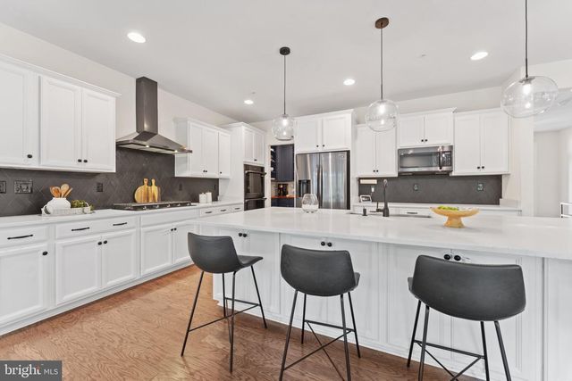 5817 SAVANNAH DR, Brandywine, MD 20613